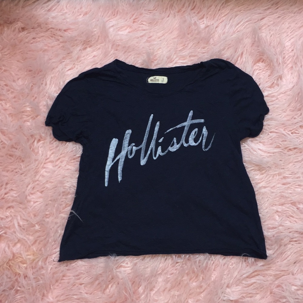 Hollister shirt very soft and light